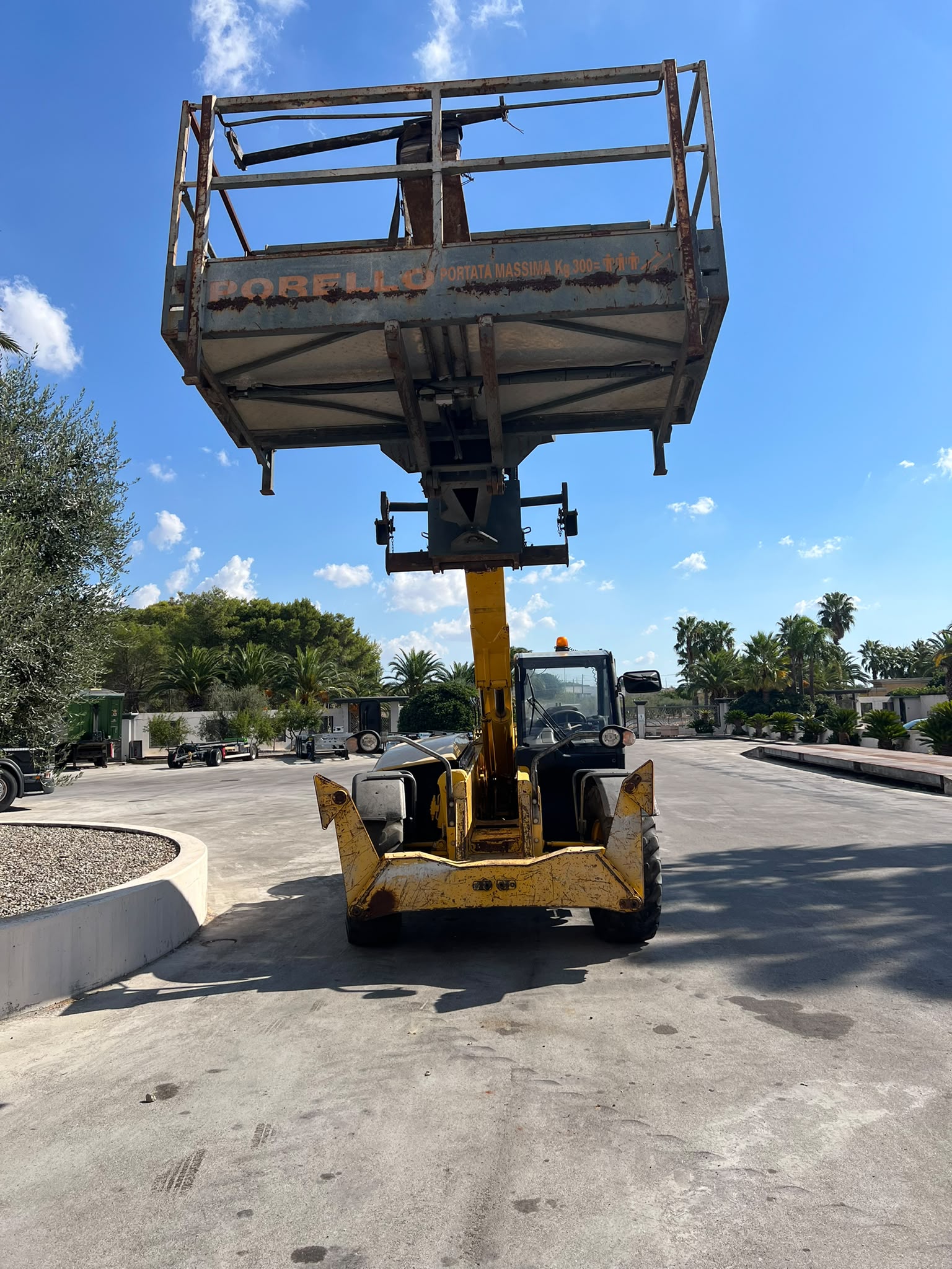 SOLLEVATORE TELESCOPICO KOMATSU WH714