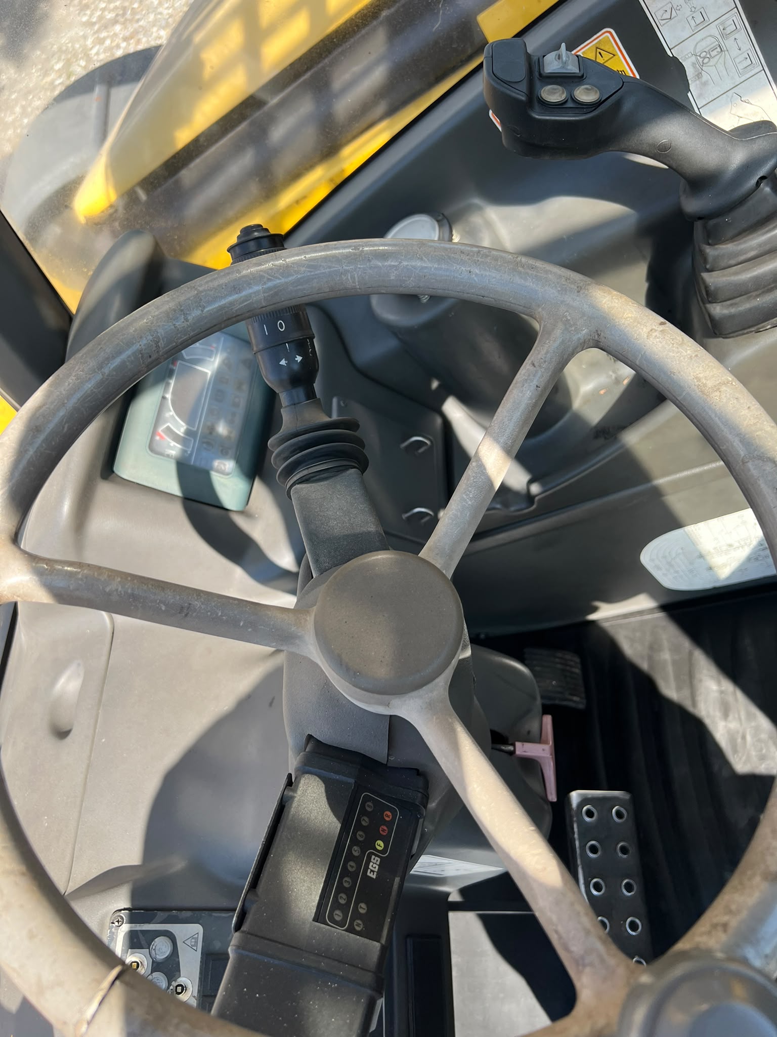 SOLLEVATORE TELESCOPICO KOMATSU WH714