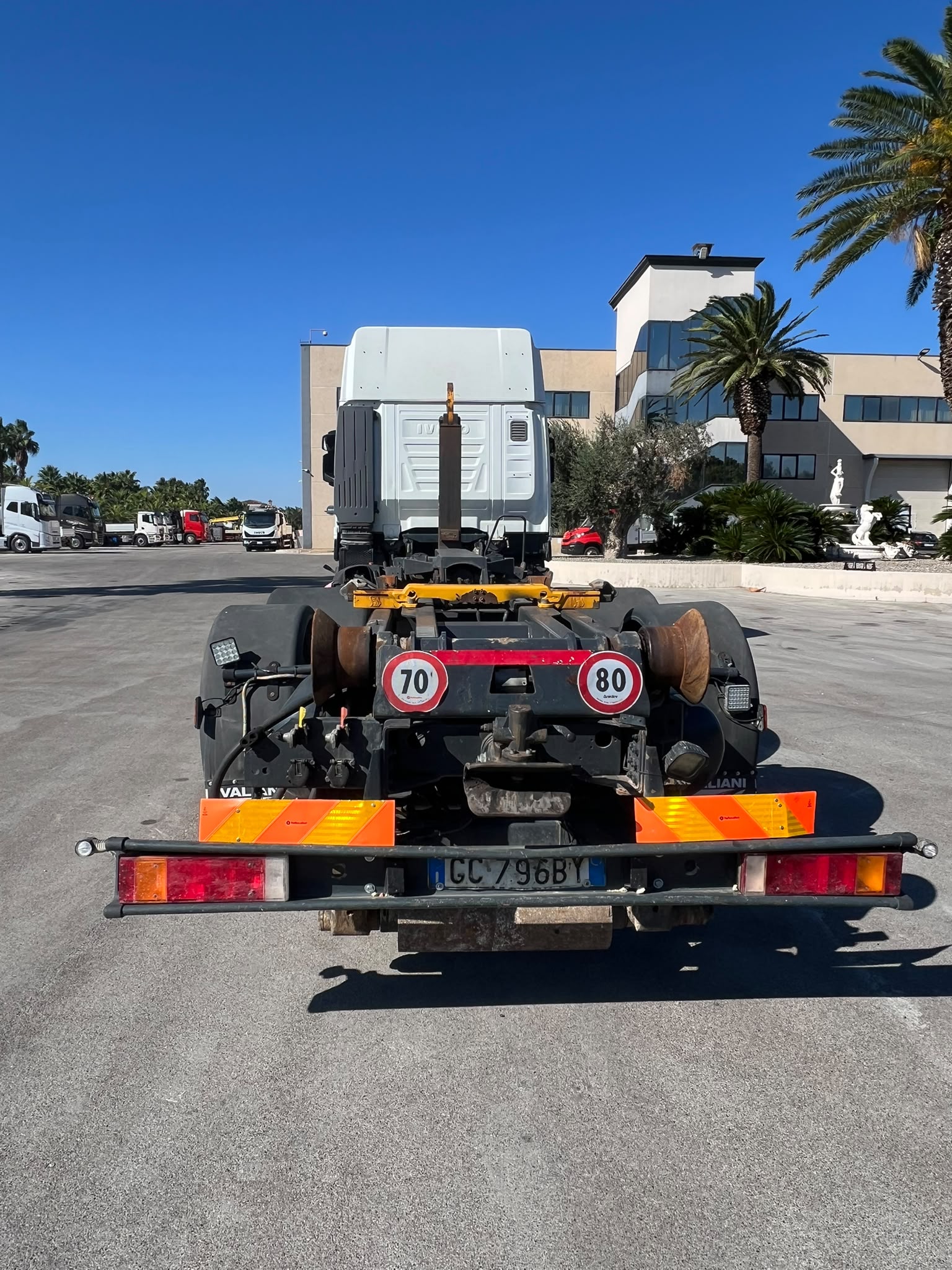 SCARRABILE IVECO STRALIS 480 EURO 6 GANCIO BOB SPA DA 7 MT
