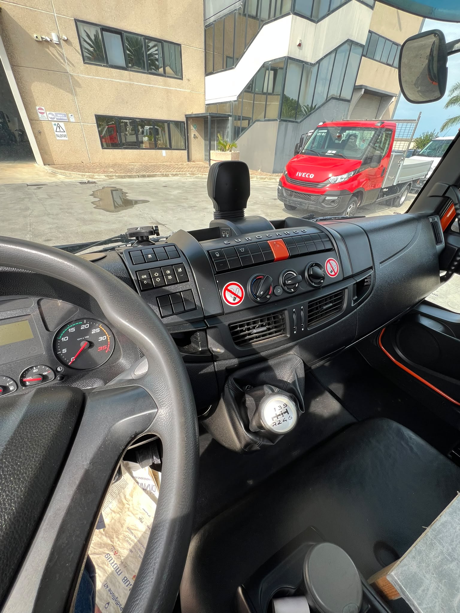 IVECO EUROCARGO 80-160L EURO 6 CASSONATO