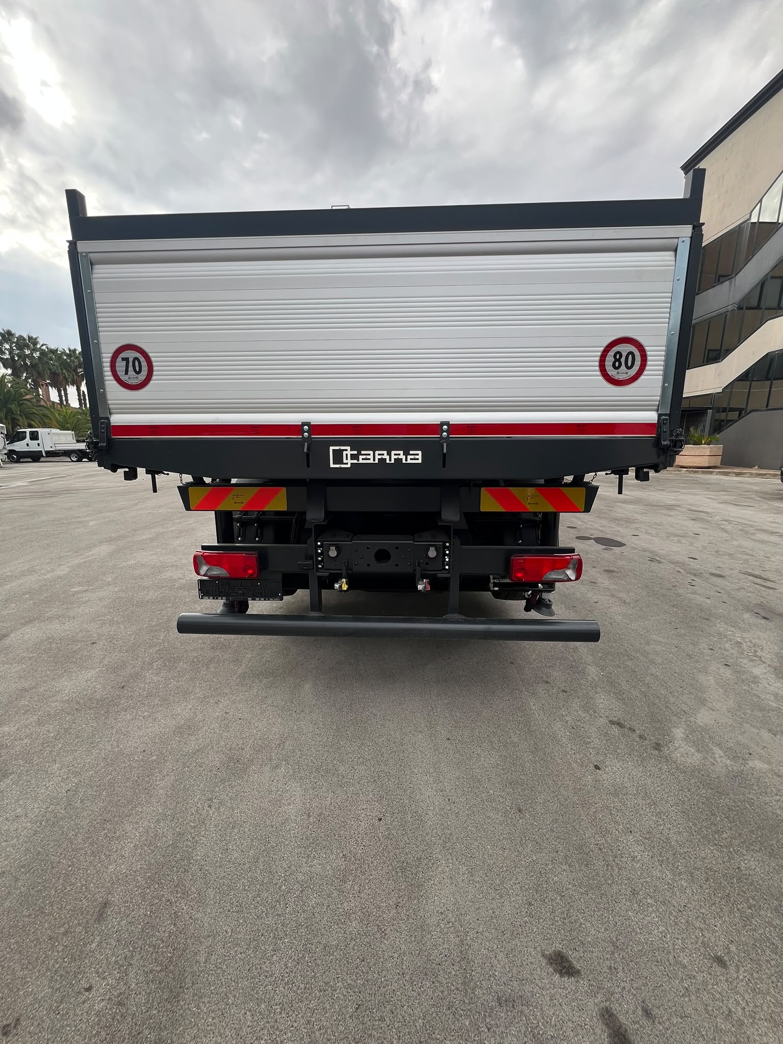 IVECO X-WAY 400 6X2 2026 KM 0 GRU FASSI 255
