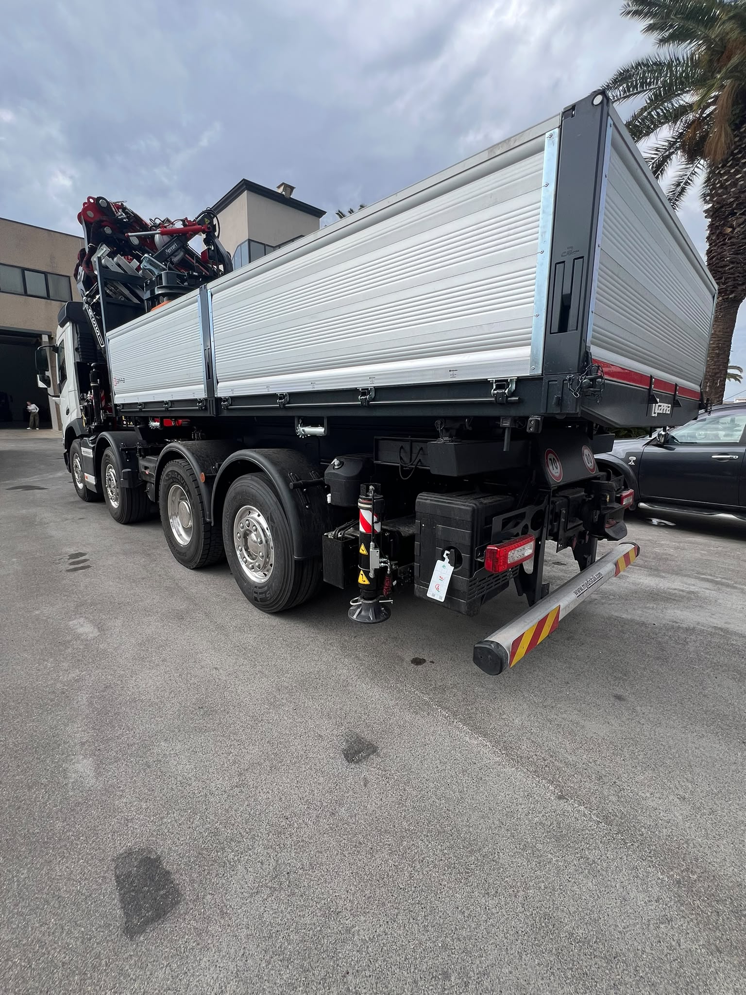 VOLVO FMX540  NUOVO DA IMM. GRU FASSI F710 NUOVA