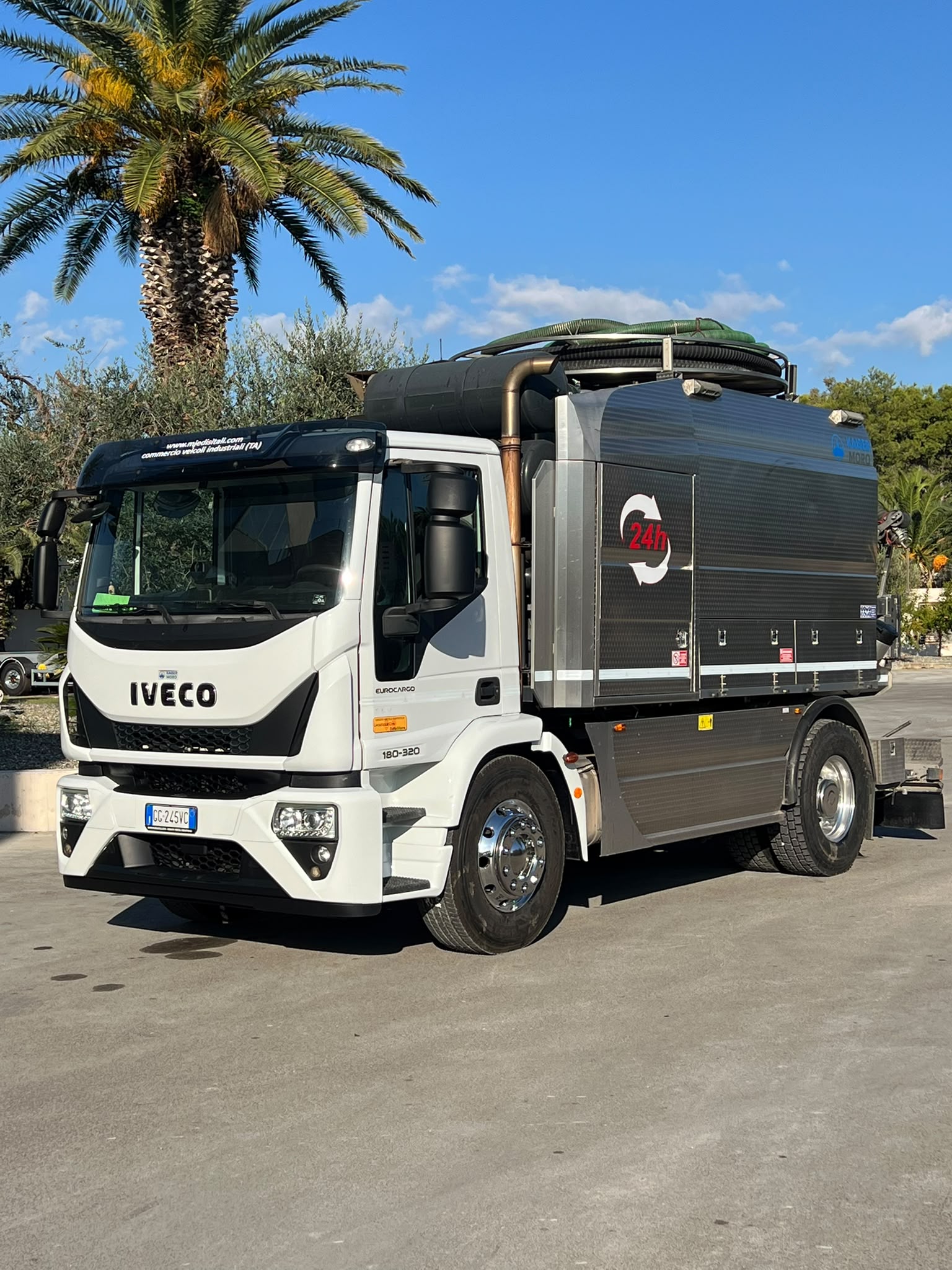 AUTOSPURGO IVECO 180-320 EURO 6 MORO