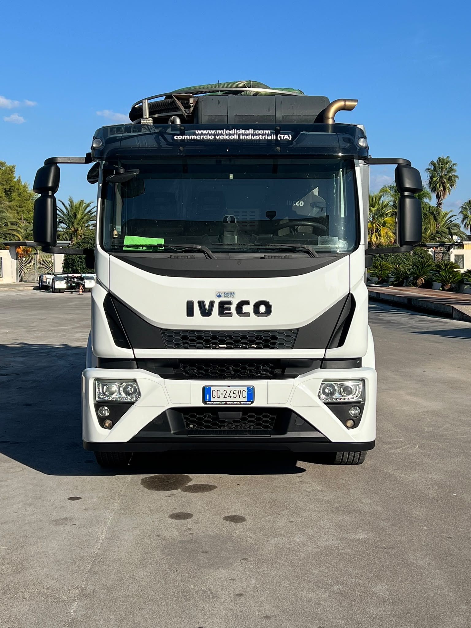 AUTOSPURGO IVECO 180-320 EURO 6 MORO