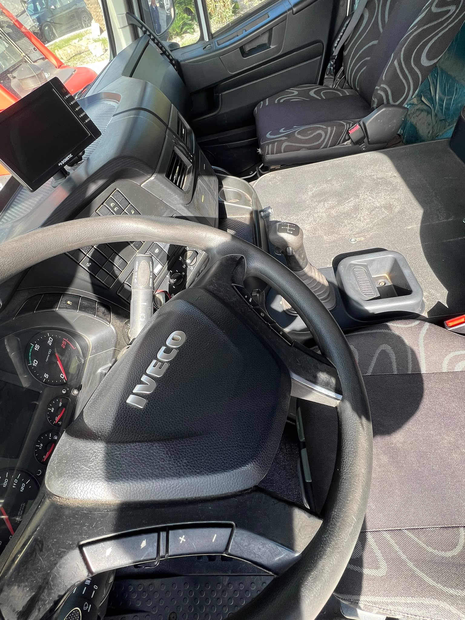 STRALIS 420 6X2 EURO 6 CASSONE FISSO NUOVO DI FABBRICA